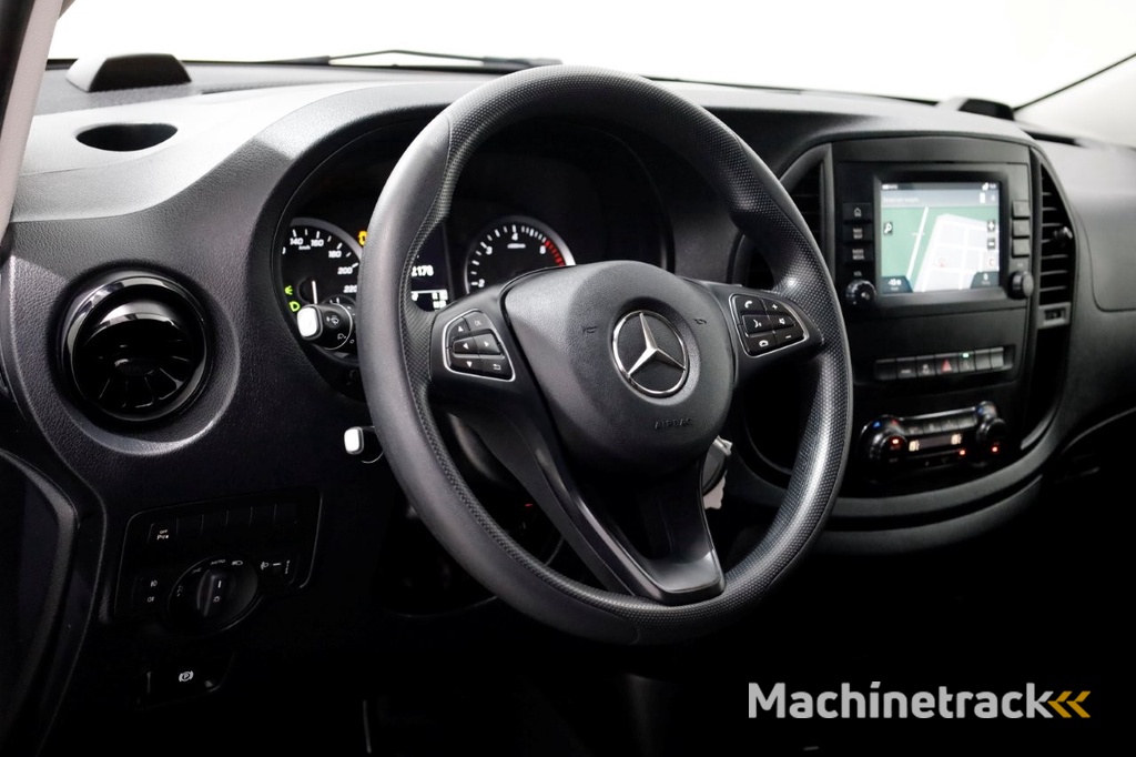 Mercedes-Benz Vito 114 CDI 136pk RWD Compact 9G Automaat Navi/Camera/Achterklep 04-2022