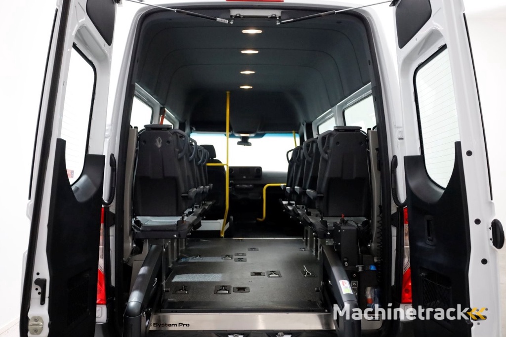 Mercedes-Benz Sprinter Tourer 311 CDI 115pk RWD L2H2 Rolstoelbus TRIFLEXAIR Incl. BTW/BPM 11-2022