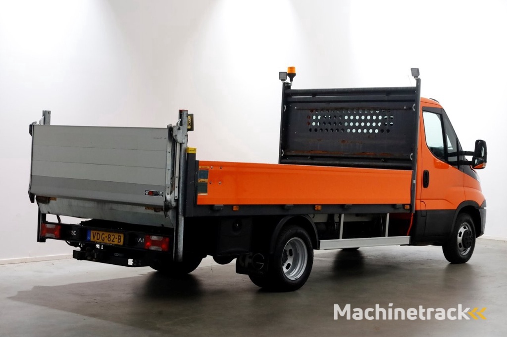 Iveco Daily 35C14 136pk Open Laadbak met laadklep en trekhaak 3500kg 10-2019