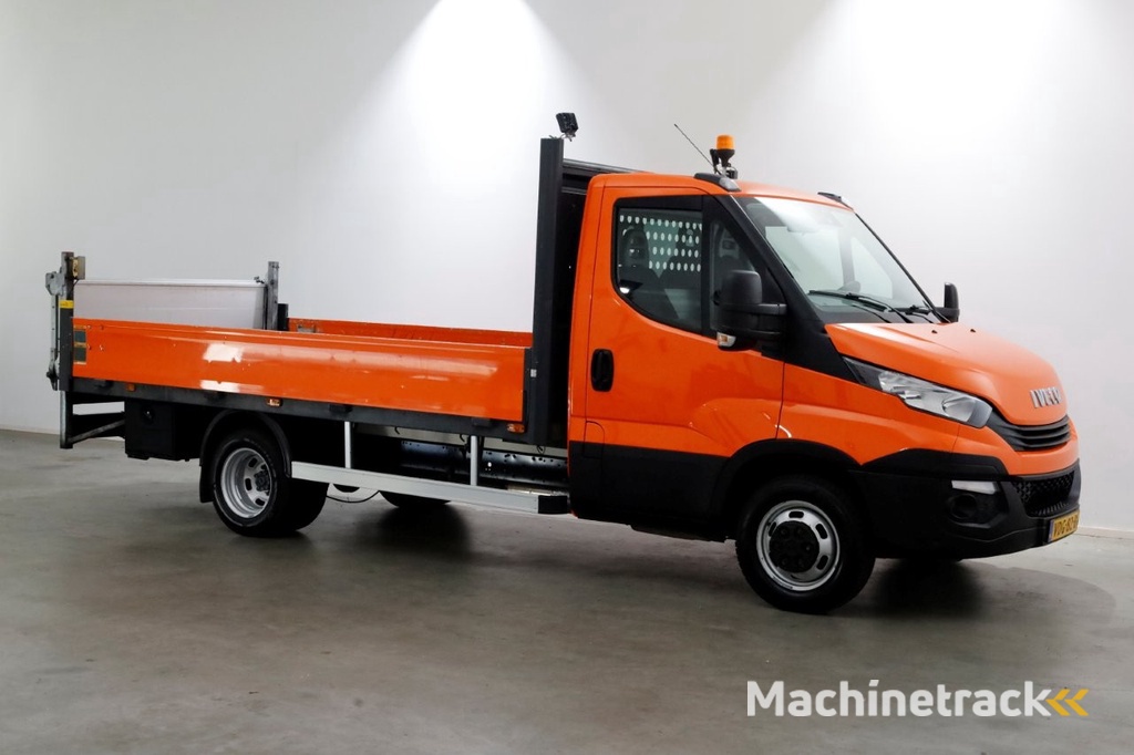 Iveco Daily 35C14 136pk Open Laadbak met laadklep en trekhaak 3500kg 10-2019