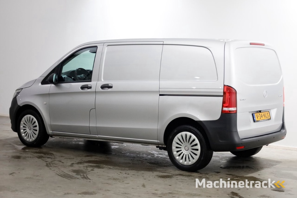 Mercedes-Benz Vito 114 CDI 136pk Compact 9G Automaat 2x Schuifdeur/LED/Camera/Inrichting 05-2022