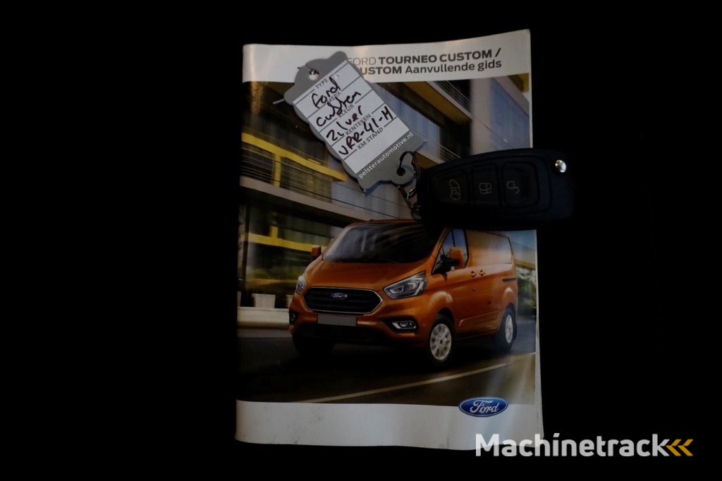 Ford Transit Custom 2.0 TDCI 130pk L2H1 Limited D.C. Airco/Navi/LED 09-2022