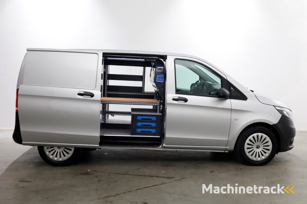 Mercedes-Benz Vito 114 CDI 136pk Compact 9G Automaat 2x Schuifdeur/LED/Camera/Inrichting 07-2022