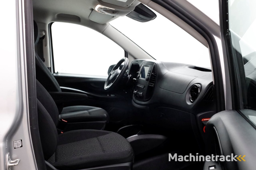 Mercedes-Benz Vito 114 CDI 136pk Compact 9G Automaat 2x Schuifdeur/LED/Camera/Inrichting 07-2022