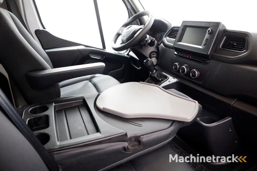 Renault Master T35 2.3 dCi 145pk L3 D.C. Kipper met hoge boorden 05-2023