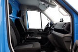 Minituur van Volkswagen Crafter 35 2.0 TDI E6 Bakwagen met achterdeuren 2 Persoons 01-2020