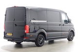 Minituur van Volkswagen Crafter 35 2.0 TDI 177pk L3H2 (L2H1) DSG-Automaat LED/Navi/Trekhaak 3000kg 10-2021