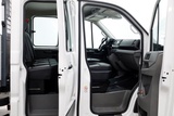 Minituur van Volkswagen Crafter 35 2.0 TDI E6 L2H1 D.C. Van den Born Kipper 07-2018