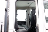 Minituur van Volkswagen Crafter 35 2.0 TDI E6 L2H1 D.C. Van den Born Kipper 07-2018