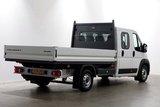 Miniaturansicht von Peugeot Boxer 2.2 BlueHDi 140pk D.C. Open Laadbak Trekhaak 3000kg BPM-Vrij 11-2024