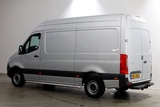 Minituur van Mercedes-Benz Sprinter 311 CDI 115pk RWD L2H2 7G Automaat Airco/Navi/Camera 09-2021