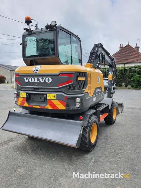 Volvo EW-60E