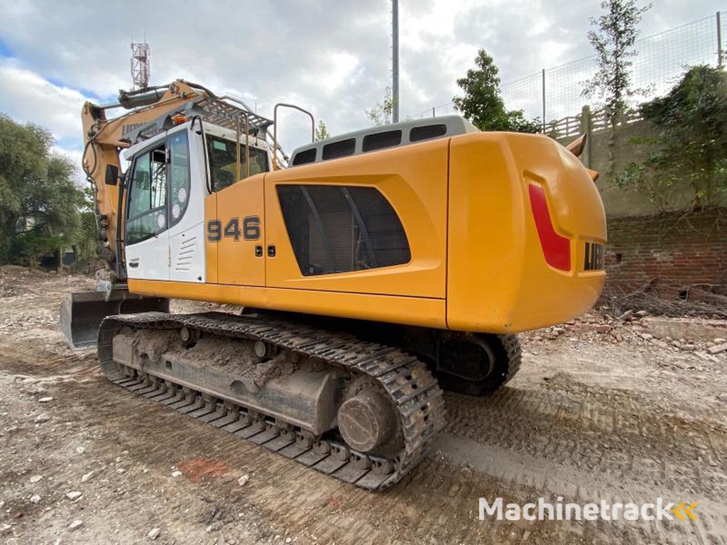 Liebherr R-946-NLC