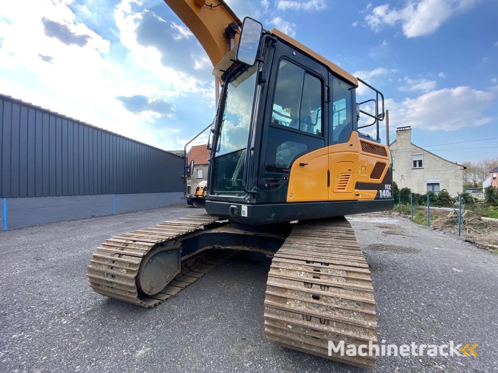 Hyundai HX-140L