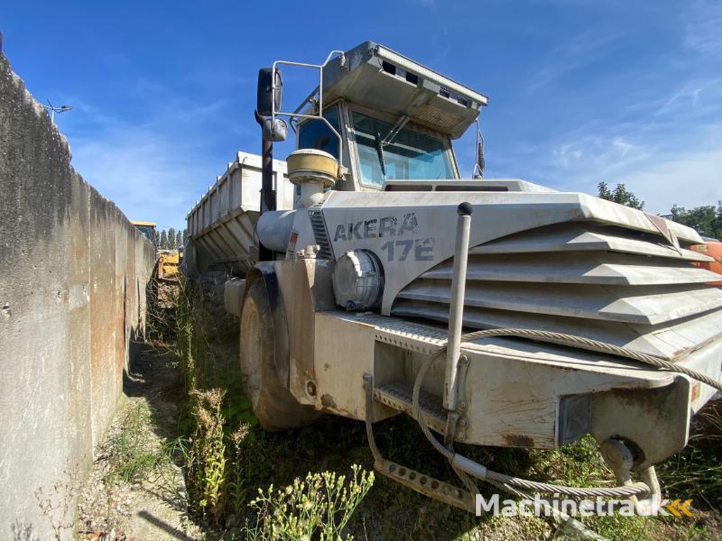 AKERA 17 E