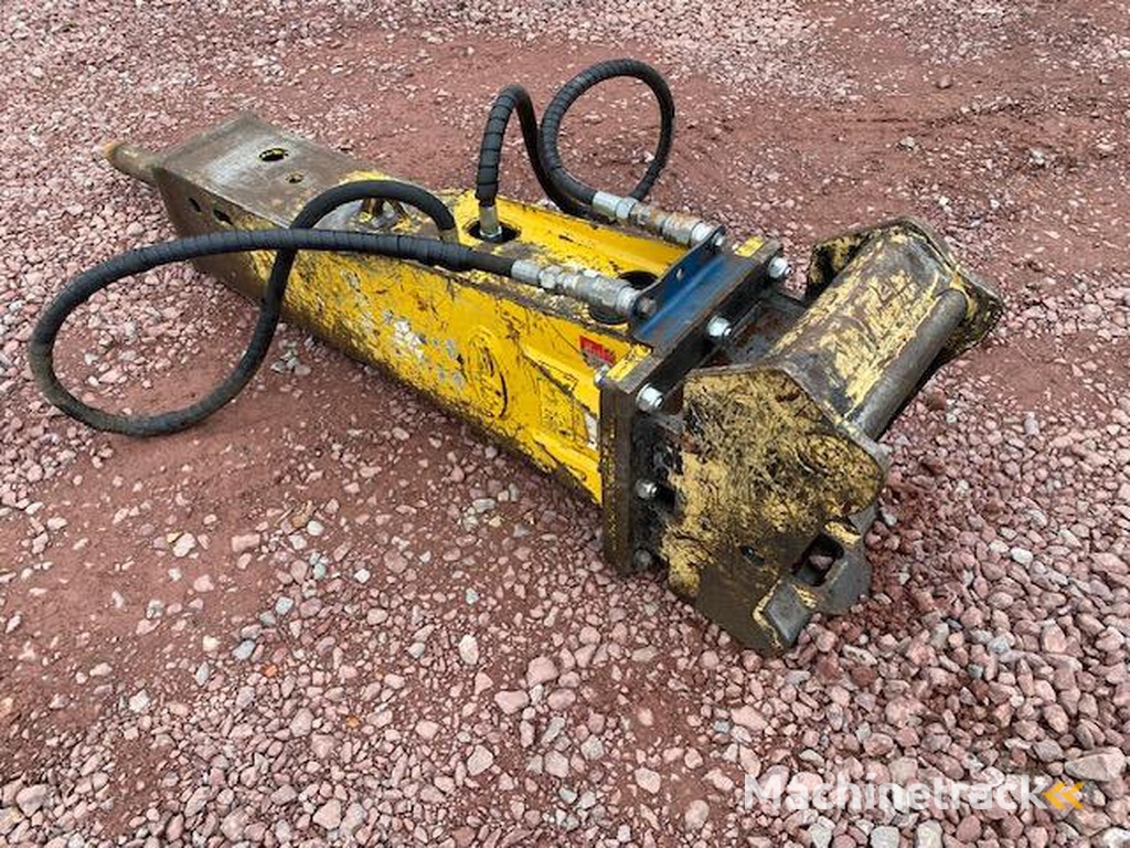 RHINO POUR PELLE 8-12 TONNES