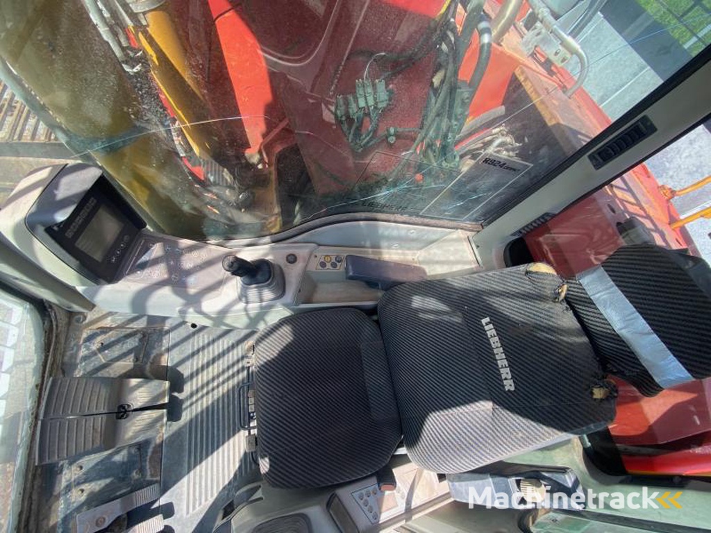 Liebherr R-924-COMPACT-LITRONIC