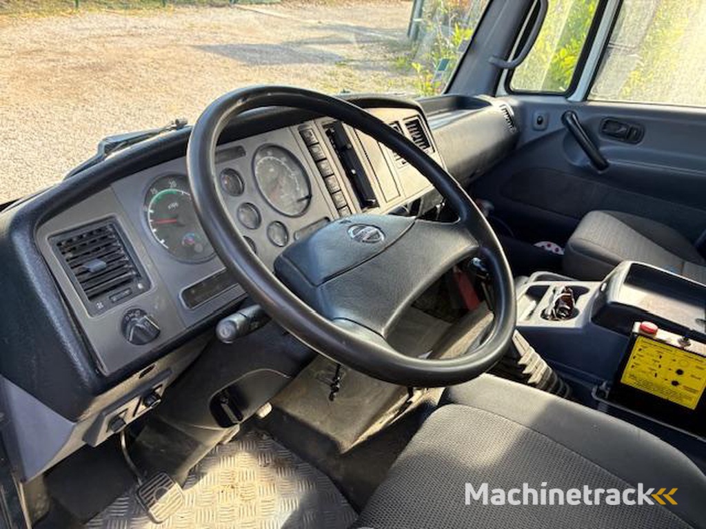 Nissan ATLEON-150.25