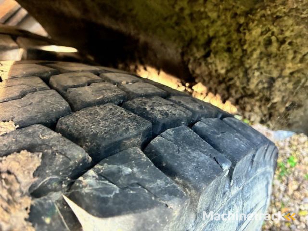 Nissan ATLEON-150.25