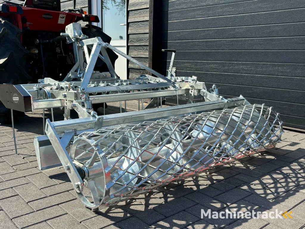 Diversen Track-Master Manegebodemvlakker Bodemvlakker Bakvlakker Pistevlakker Baksleep Pistesleep manege bodem vlakker rijbaan piste rijbak paddock