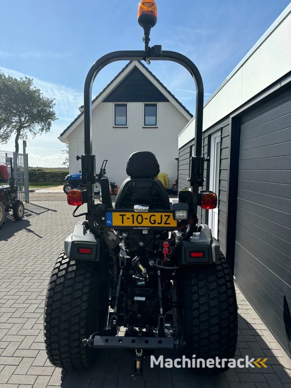 Solis 26 pk hydrostaat Black Edition compacttractor minitractor mini compact tractor trekker