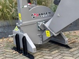 Minituur van Jansen Bx42s tractor PTO hakselaar tot 10cm versnipperaar