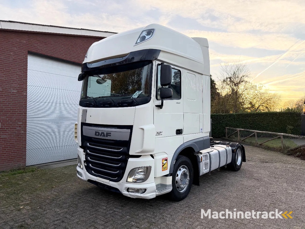DAF XF 106.460 / Super SpaceCab / Euro6 / 4x2 / 2x Dieseltanks