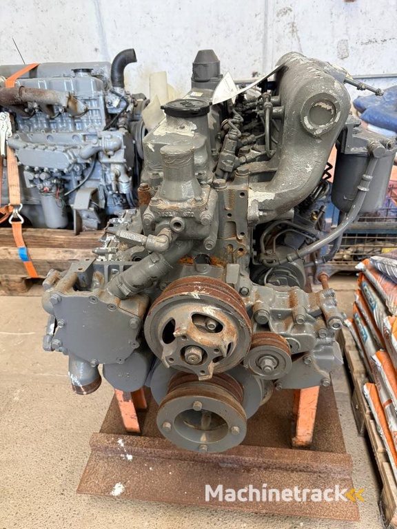 Hino EM100 overhauled