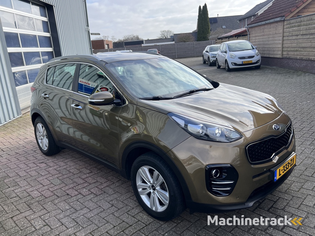 Kia Sportage 1.6 GDI First Edition | TREKHAAK | CAMERA | NAVI | CRUISE |