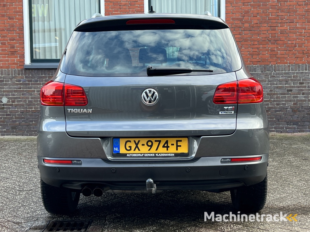 Volkswagen Tiguan 1.4 TSI Sport&Style | NAVIGATIE | TREKHAAK | NETTE AUTO |