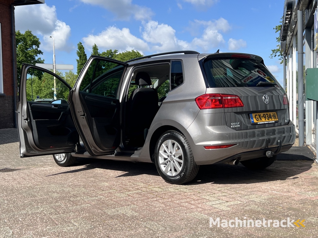 Volkswagen Golf Sportsvan 1.2 TSI Highline | AUTOMAAT | TREKHAAK | NAVI | CRUISE |