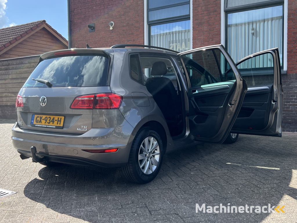 Volkswagen Golf Sportsvan 1.2 TSI Highline | AUTOMAAT | TREKHAAK | NAVI | CRUISE |