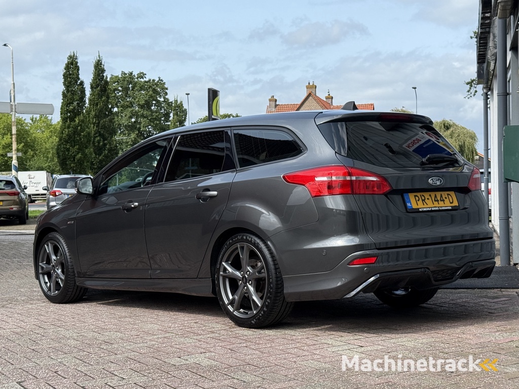 Ford Focus Wagon 1.0 ST-Line | NAVI | CARPLAY | PDC | CRUISE |