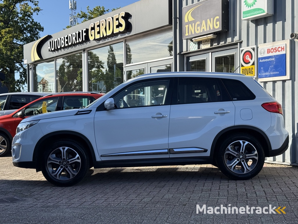 Suzuki Vitara 1.6 High Executive | PANO | TREKHAAK | CAMERA | NAVI | SUPERSTAAT |