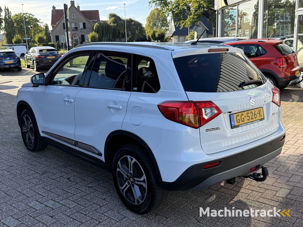 Suzuki Vitara 1.6 High Executive | PANO | TREKHAAK | CAMERA | NAVI | SUPERSTAAT |