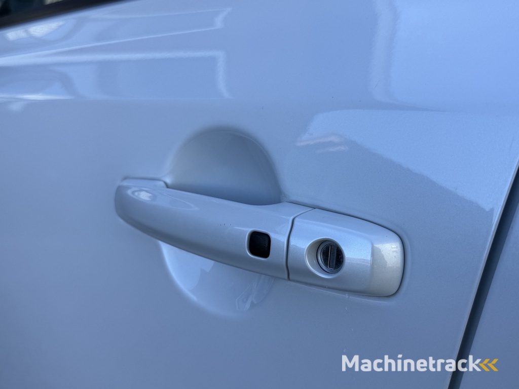 Suzuki Vitara 1.6 High Executive | PANO | TREKHAAK | CAMERA | NAVI | SUPERSTAAT |