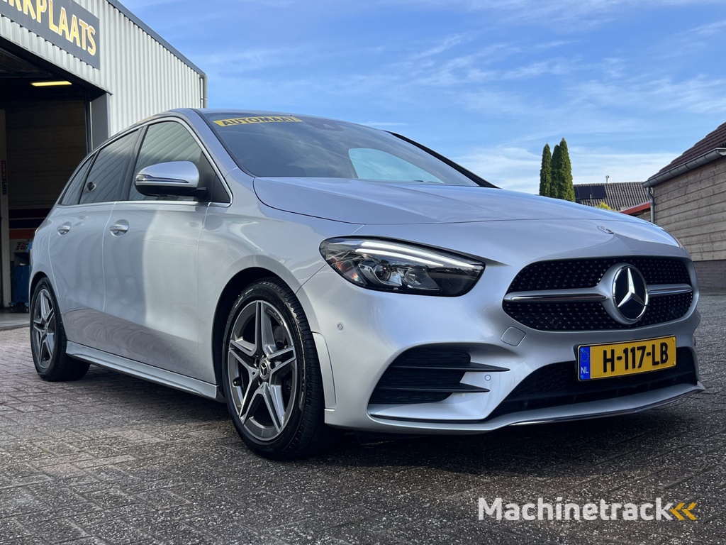 Mercedes-Benz B-klasse 180 Business Solution AMG. | NW STAAT | FULL LED | CAMERA | ELEKT KOFFER |