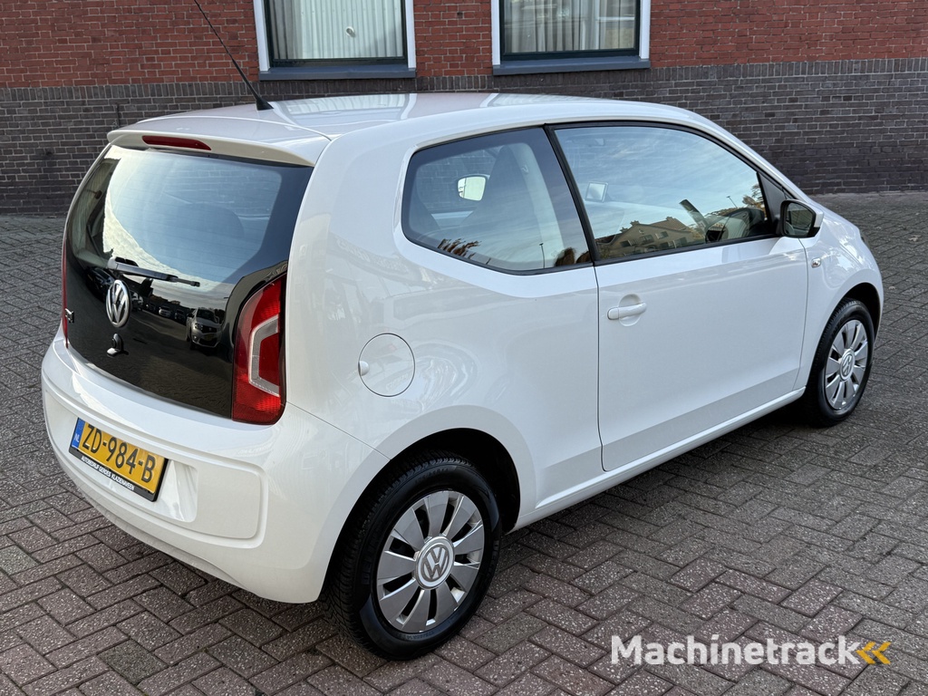 Volkswagen Up! 1.0 take up! BlueMotion | AIRCO | BLUETOOTH | NAVI |