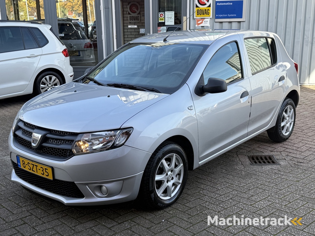 Dacia Sandero 0.9 TCe Lauréate | AIRCO | HOGE INSTAP | LICHTMETAAL |