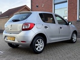 Minituur van Dacia Sandero 0.9 TCe Lauréate | AIRCO | HOGE INSTAP | LICHTMETAAL |