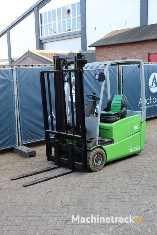 Gabelstapler CESAB B 316L Elektro 1600kg 4,0m 2011