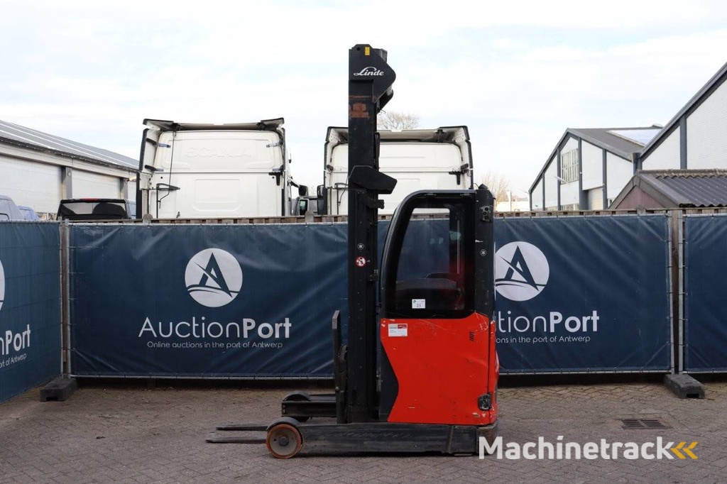 Schubmaststapler Linde R16-01 Elektro 1600kg 8,0m 2015