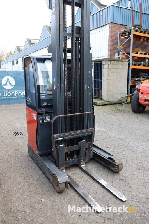 Schubmaststapler Linde R16-01 Elektro 1600kg 8,0m 2015