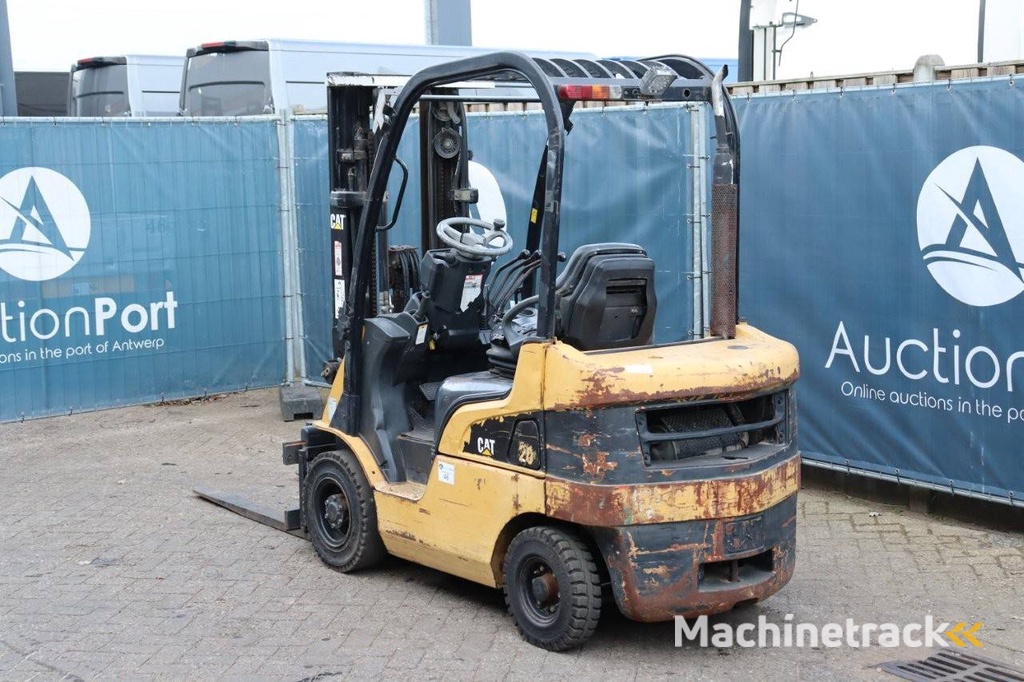 Gabelstapler Caterpillar DP20CN Diesel 2000kg 3,3m 2005