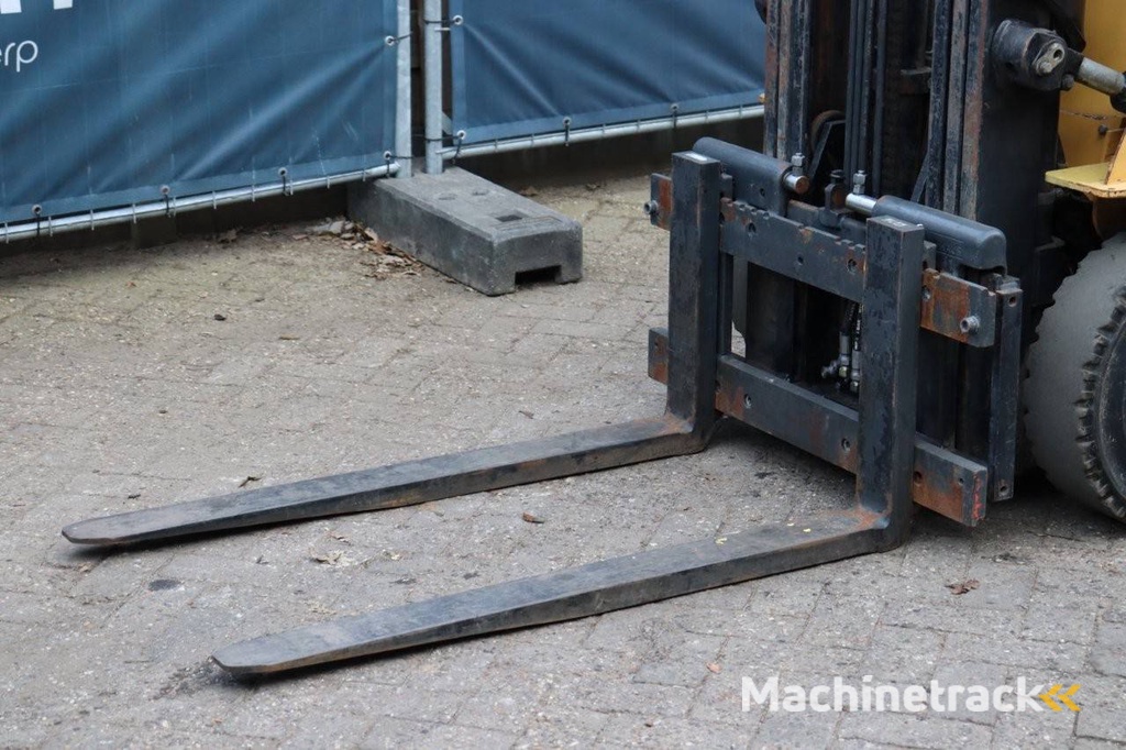 Gabelstapler Caterpillar DP20CN Diesel 2000kg 3,3m 2005