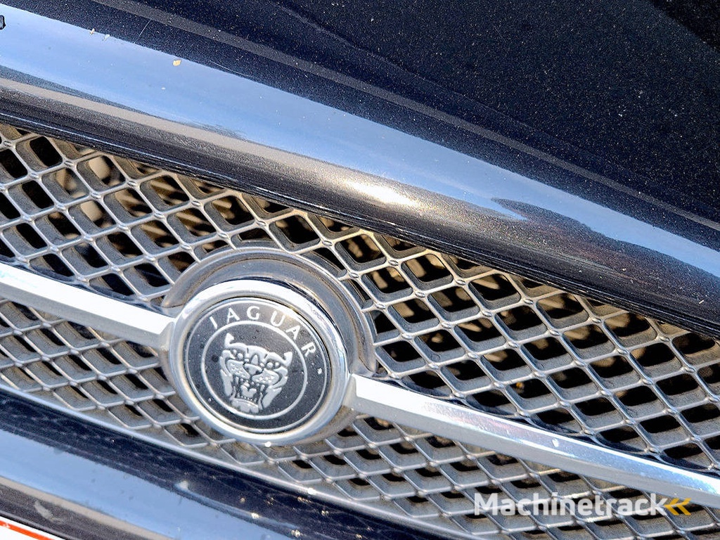 Jaguar XK 4.2 (Margin)