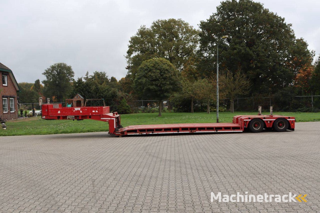 Semi-Dieplader Doll Panther T-S3F 2012