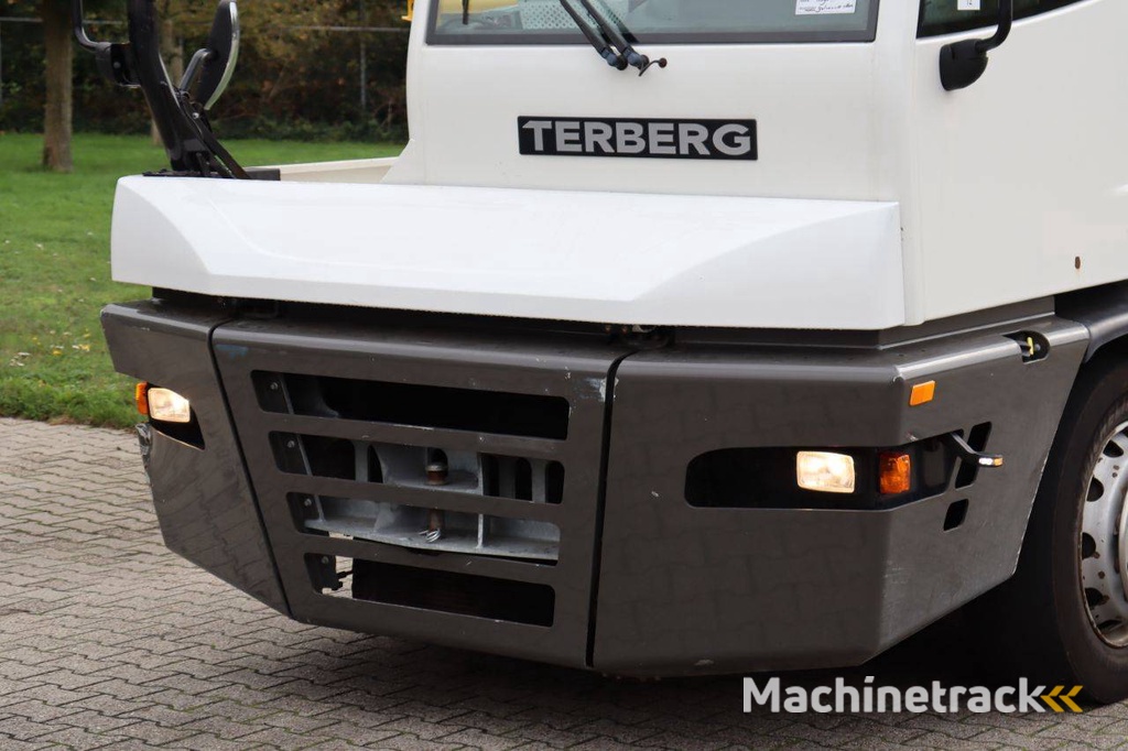 Terminal Trekker Terberg YT223 Diesel 2023