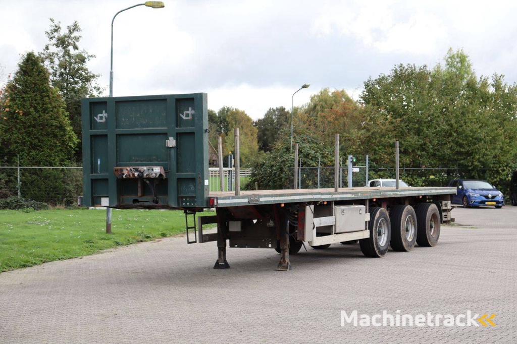Flatbed trailer Nooteboom OVB-42-03V 2005