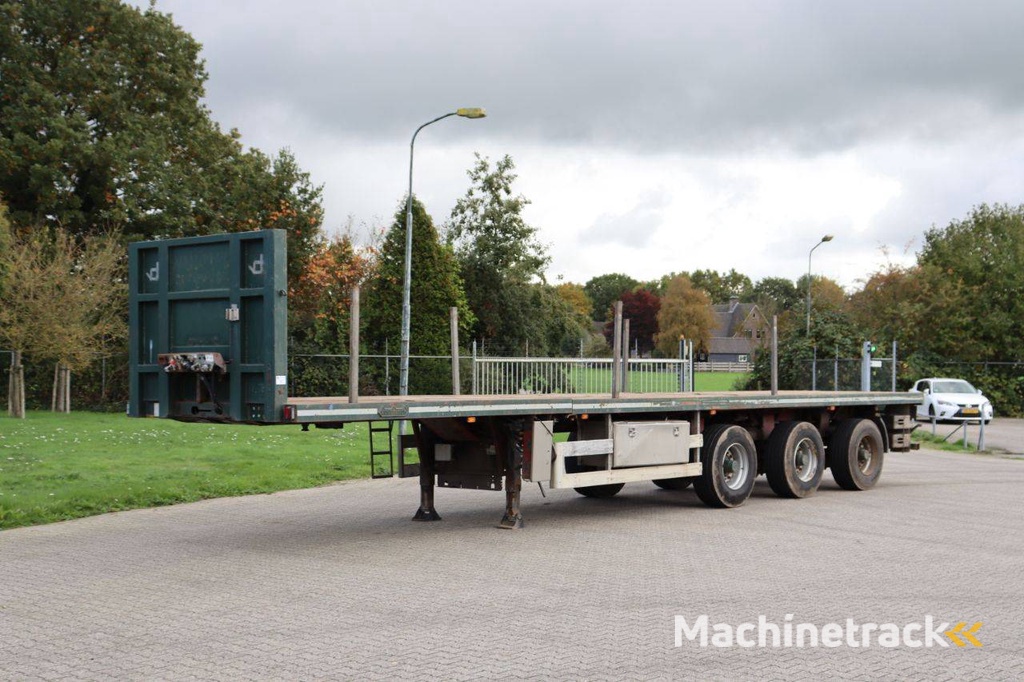 Flatbed trailer Nooteboom OVB-42-03V 2005